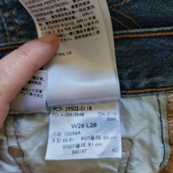 Levi 501 Skinny Button Fly Jeans. Distressed, Size W28 L28 - Picture 9 of 9